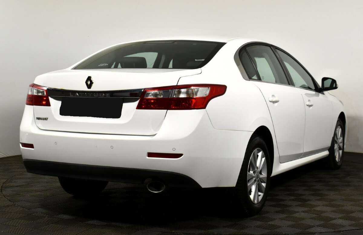 Renault Latitude с пробегом — 2013 год. Фото: #3