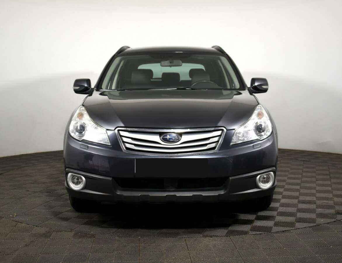 Subaru Outback с пробегом — 2010 год. Фото: #1