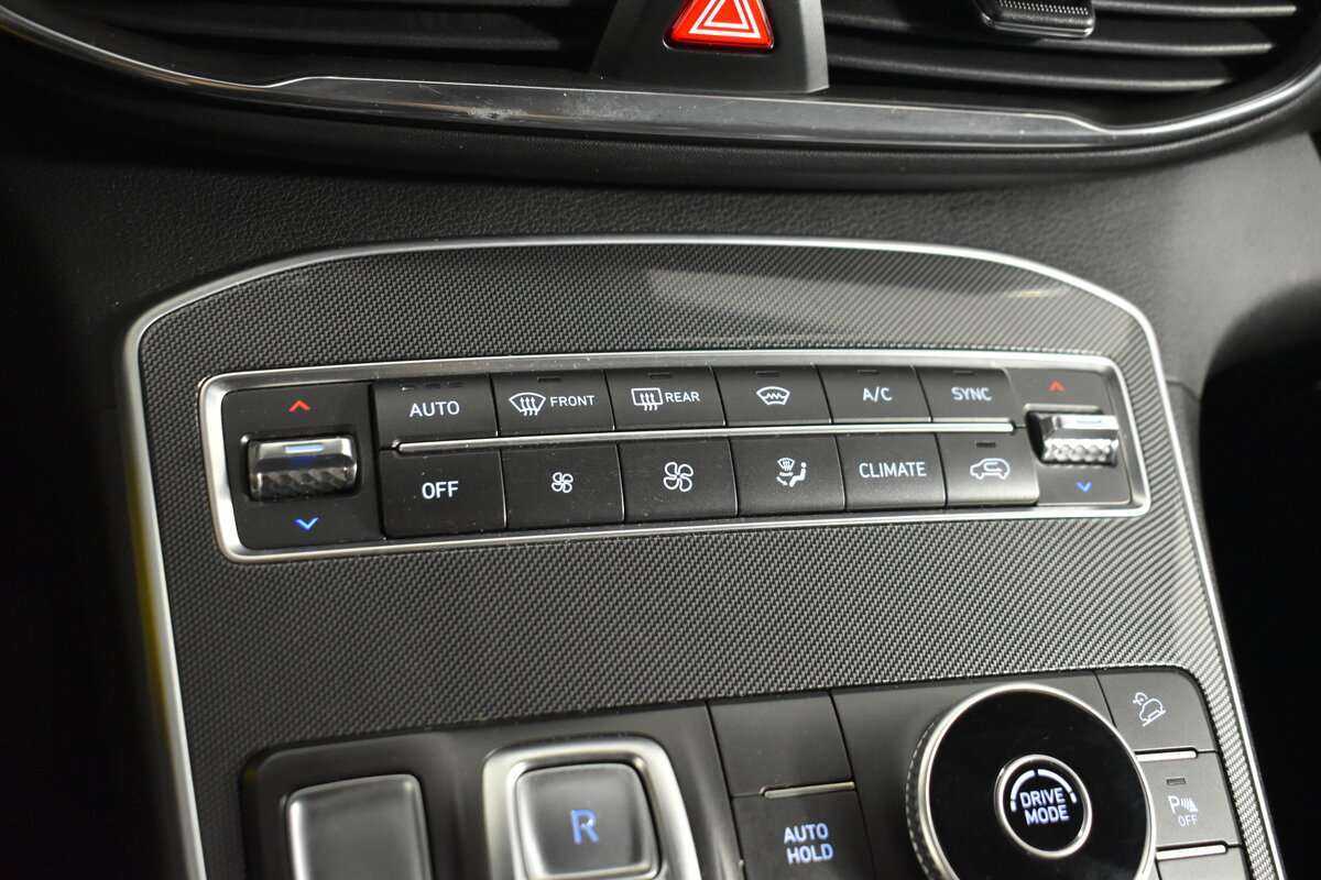 Hyundai Santa Fe с пробегом — 2021 год. Фото: #14