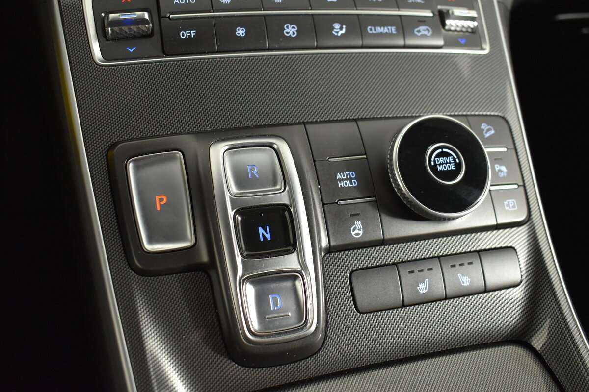 Hyundai Santa Fe с пробегом — 2021 год. Фото: #15