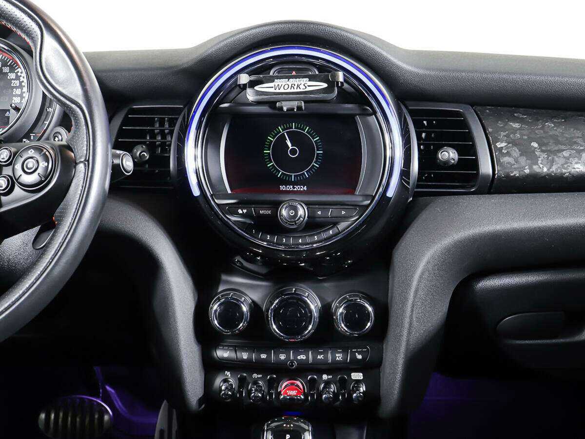 Mini Hatch с пробегом — 2020 год. Фото: #12