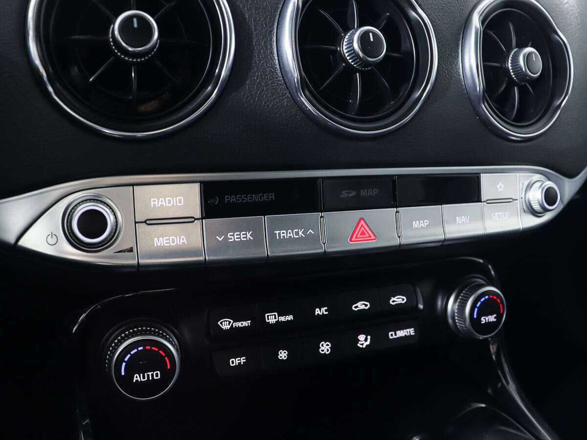 Kia Stinger с пробегом — 2019 год. Фото: #21