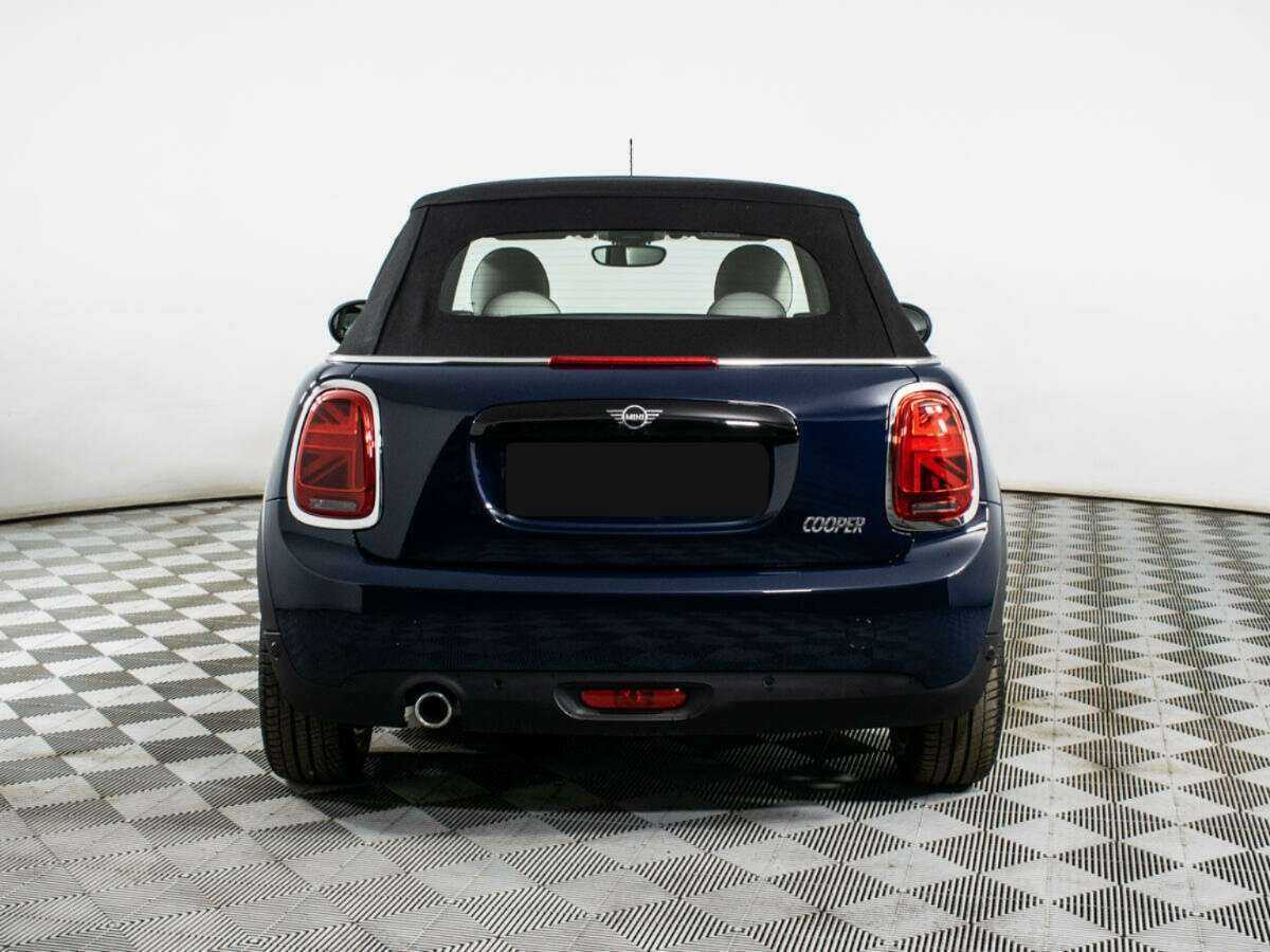 Mini Cabrio с пробегом — 2018 год. Фото: #5