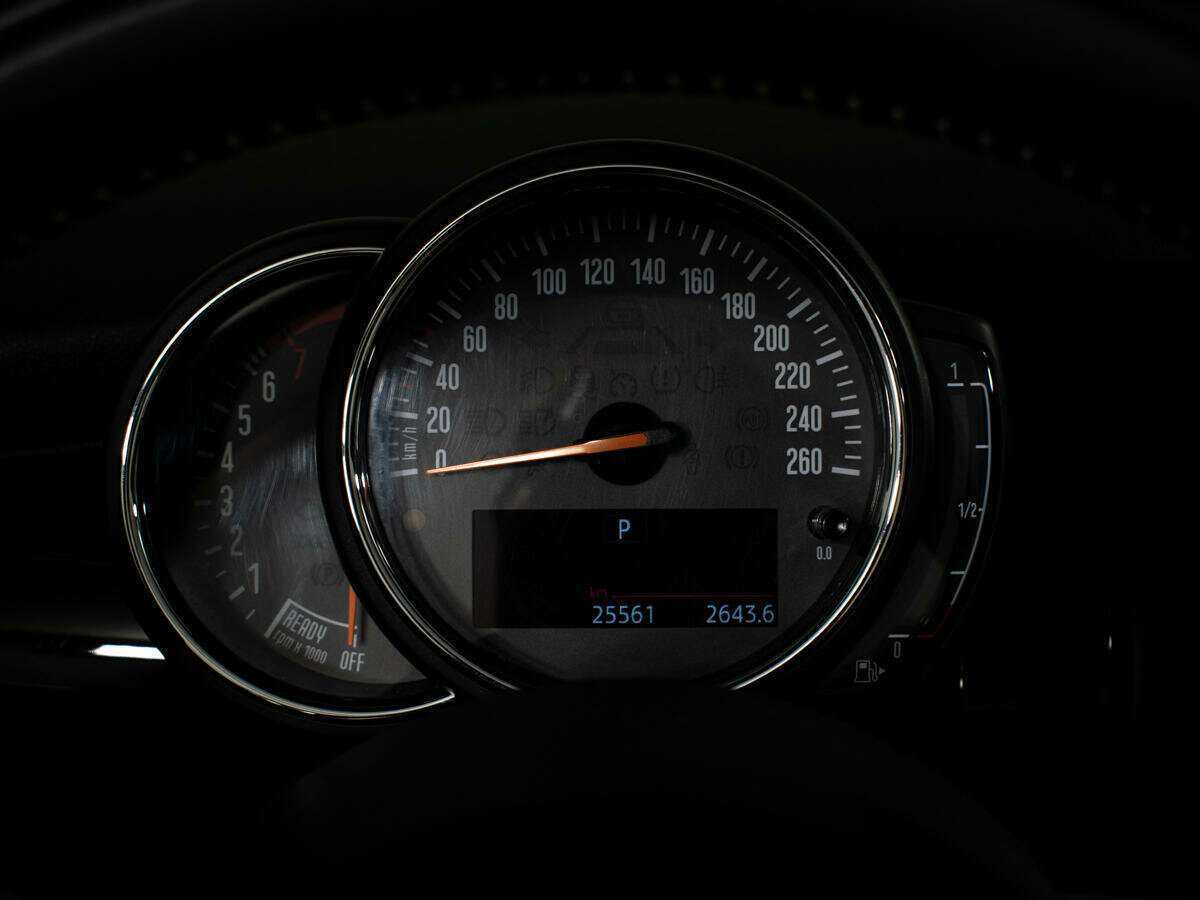 Mini Cabrio с пробегом — 2018 год. Фото: #11