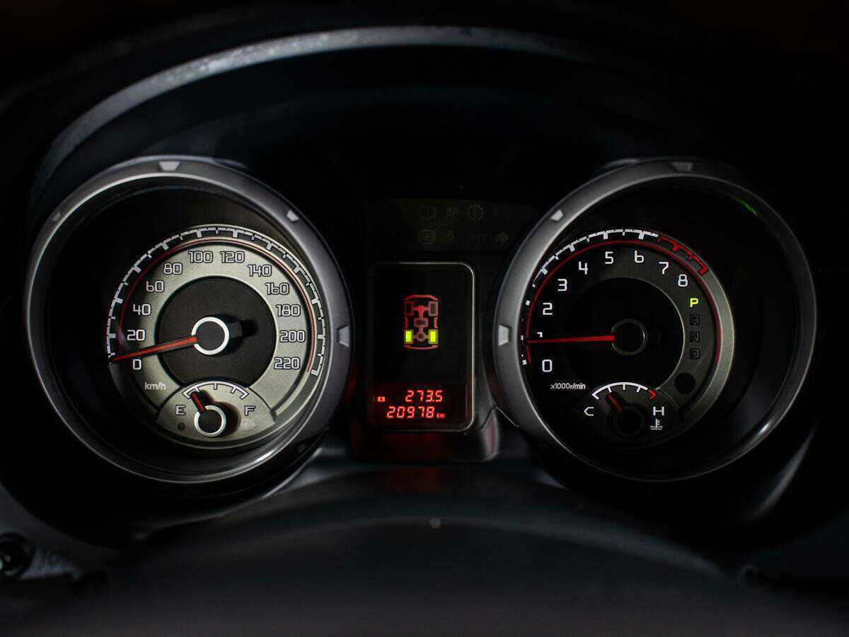 Mitsubishi Pajero с пробегом — 2019 год. Фото: #11