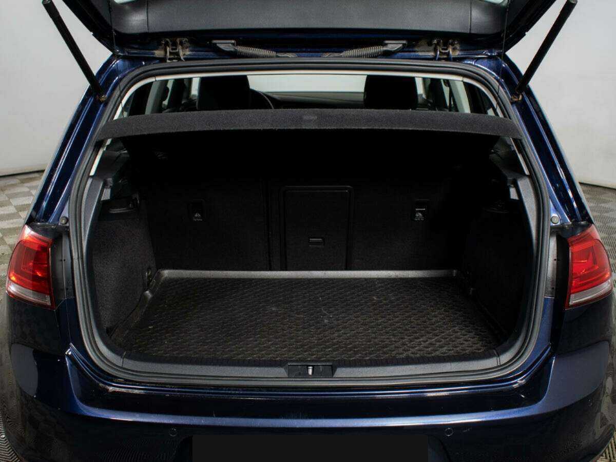 Volkswagen Golf с пробегом — 2013 год. Фото: #13