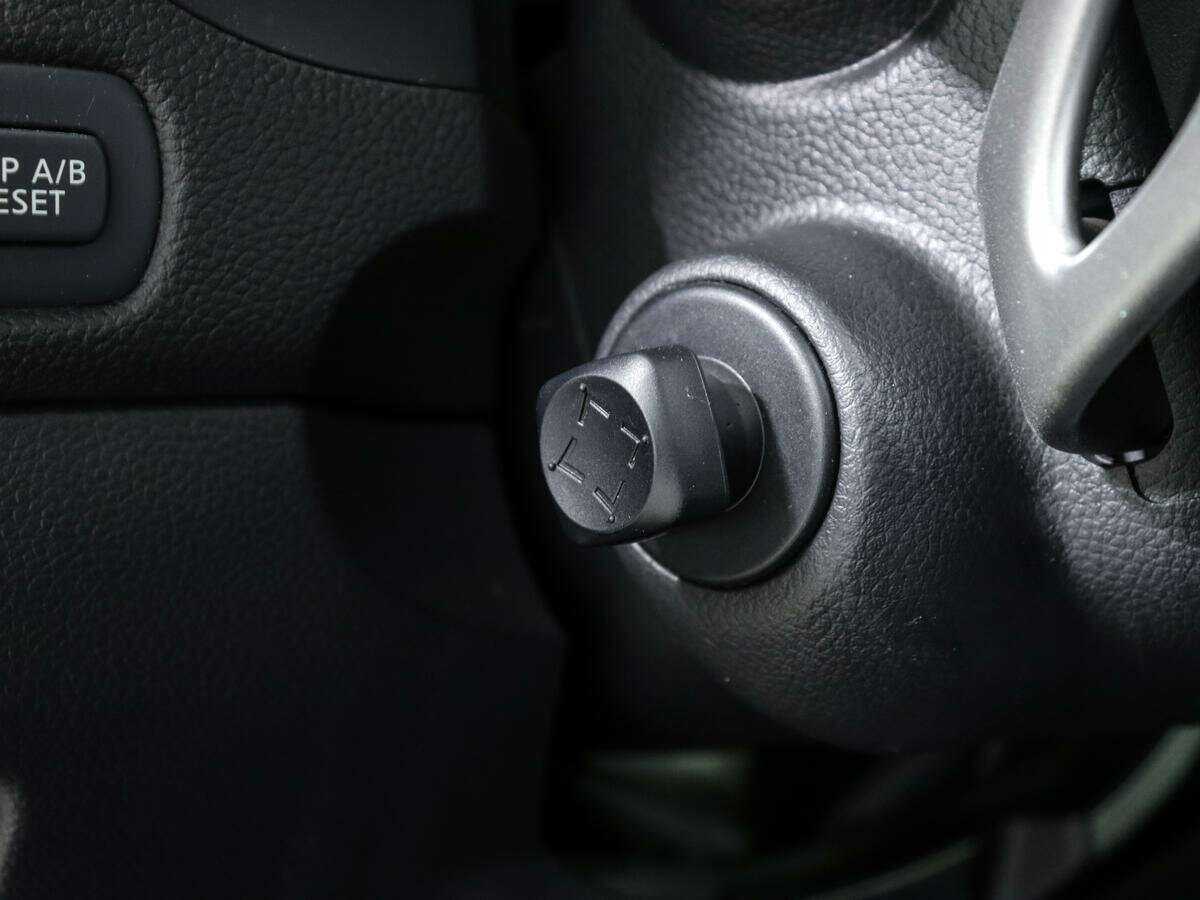 Infiniti FX с пробегом — 2011 год. Фото: #22