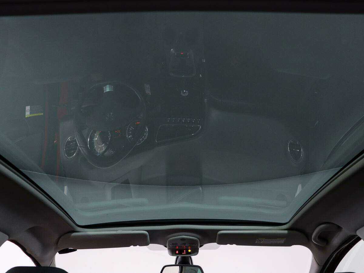 Peugeot 3008 с пробегом — 2012 год. Фото: #14