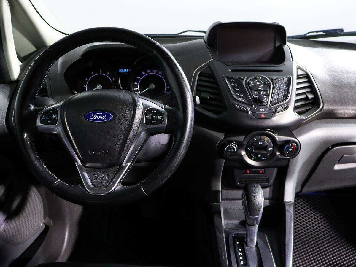Ford EcoSport с пробегом — 2015 год. Фото: #9