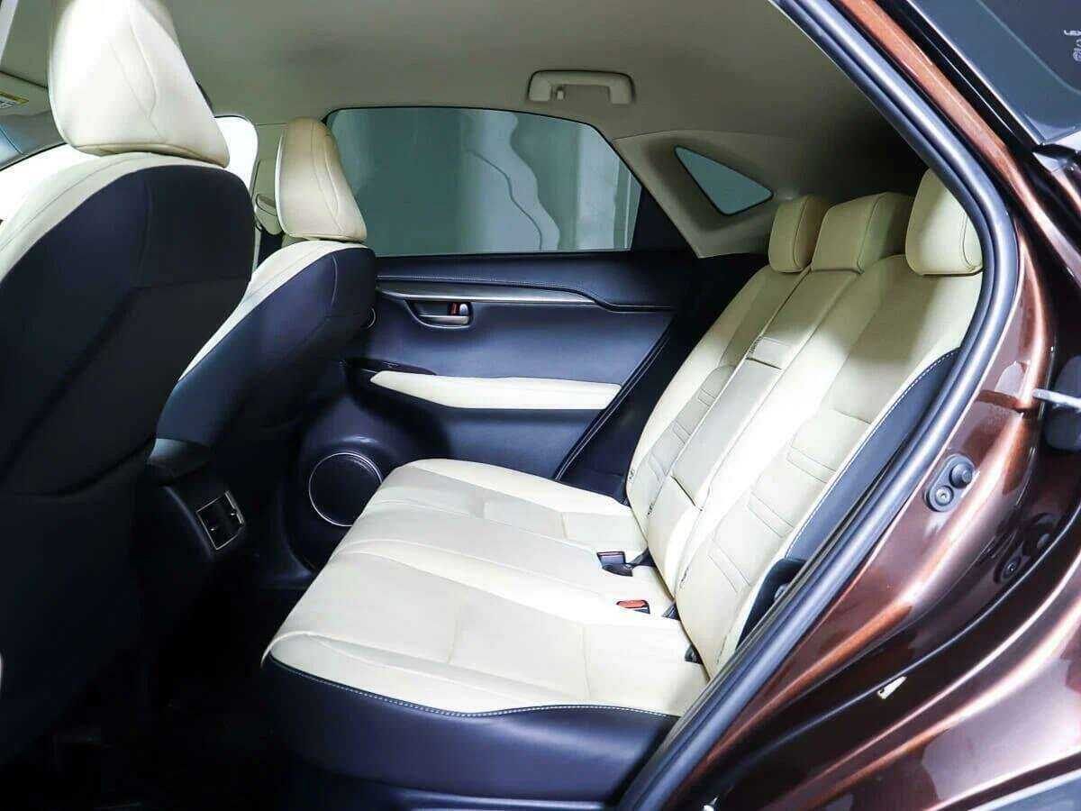 Lexus NX с пробегом — 2018 год. Фото: #12