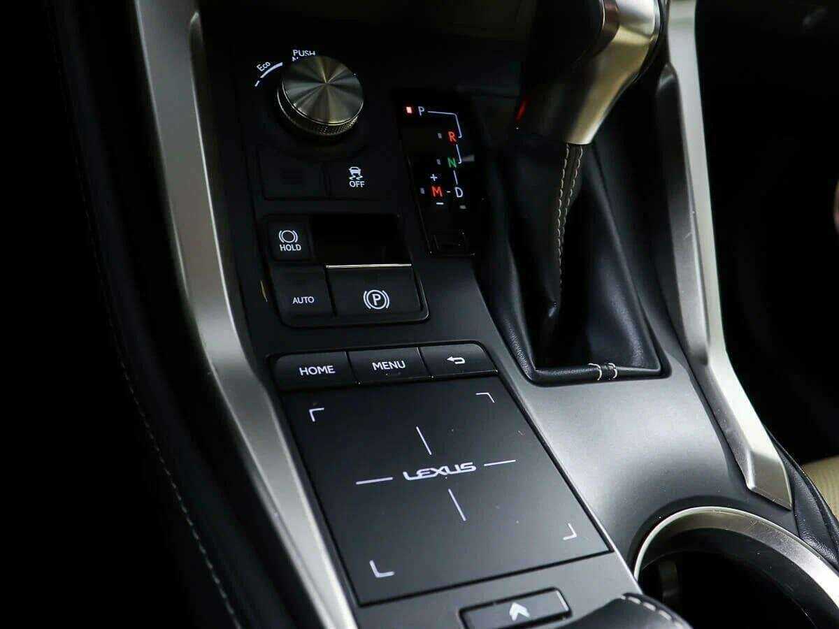 Lexus NX с пробегом — 2018 год. Фото: #16