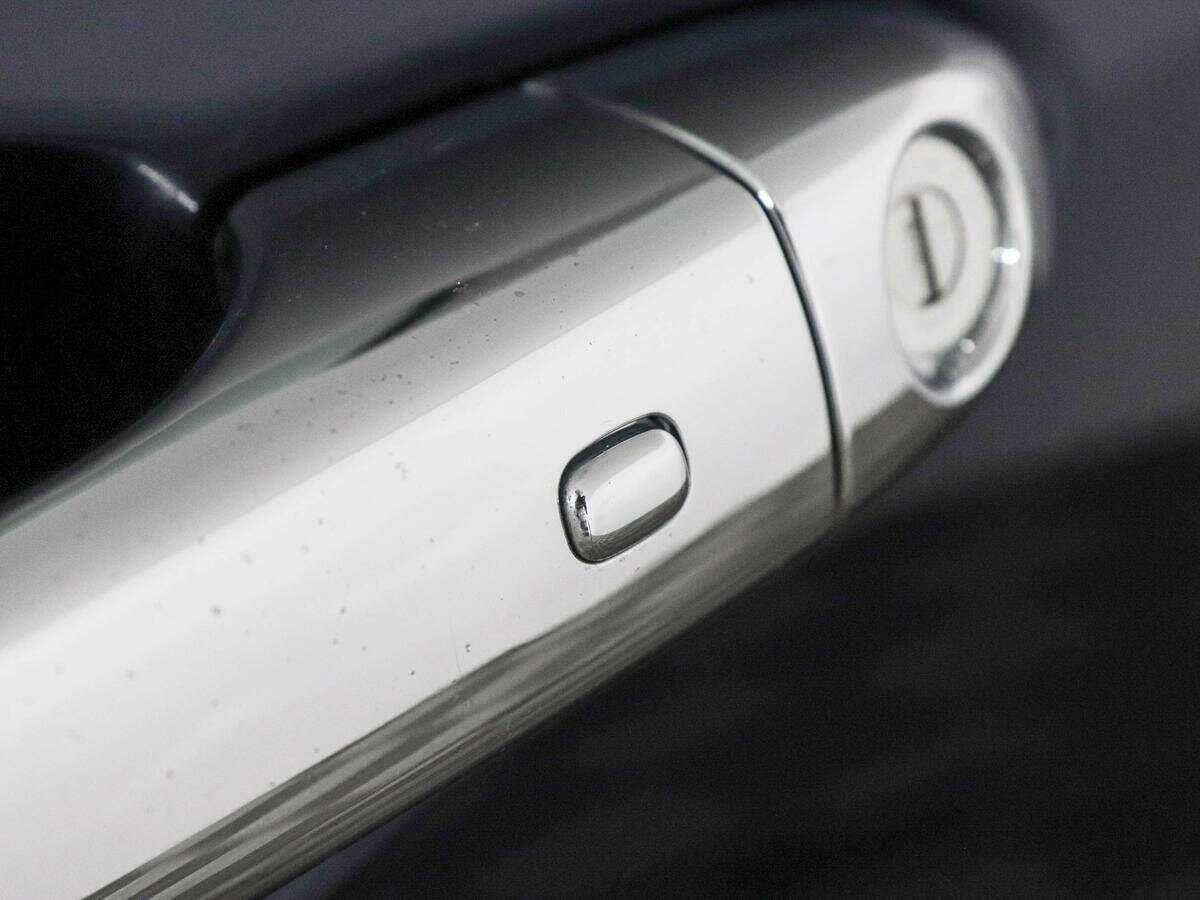 Maserati Quattroporte с пробегом — 2015 год. Фото: #16