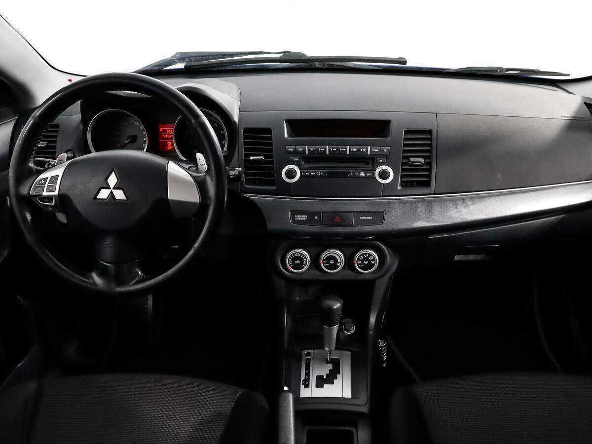 Mitsubishi Lancer с пробегом — 2008 год. Фото: #11