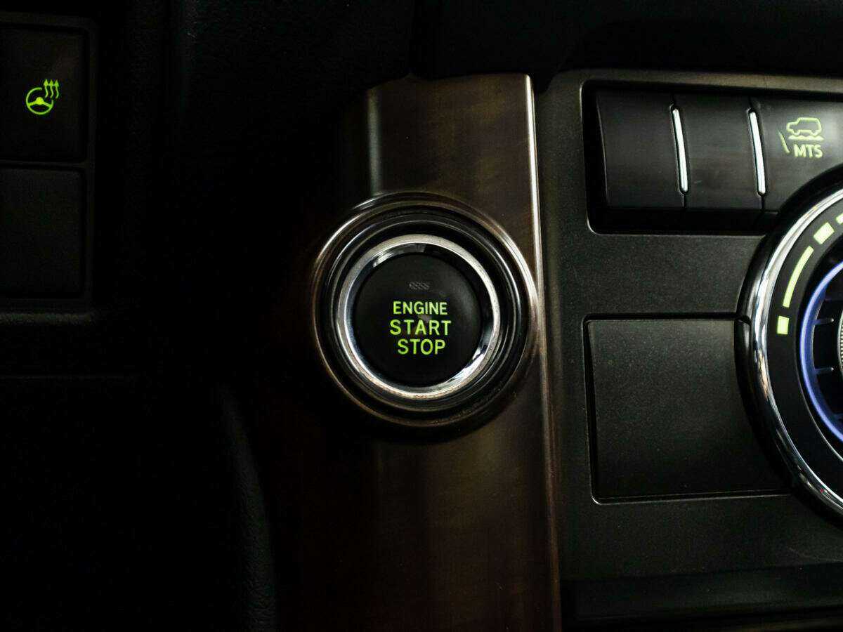 Toyota Land Cruiser Prado с пробегом — 2015 год. Фото: #19