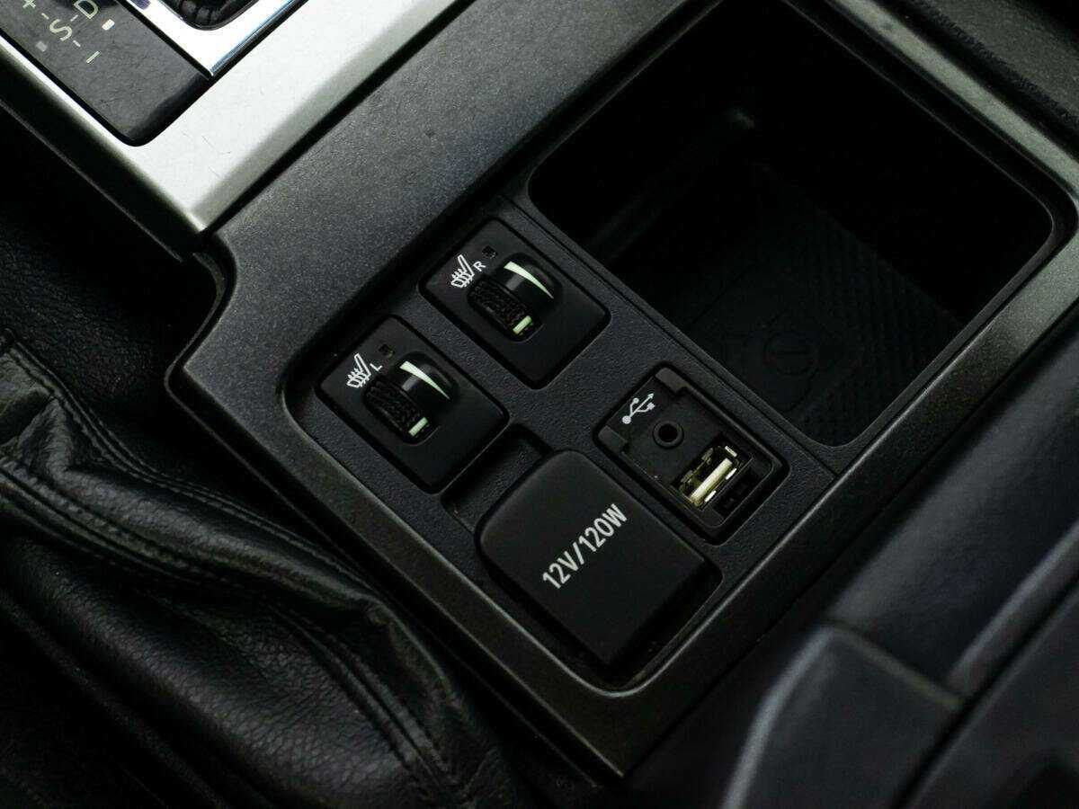 Toyota Land Cruiser Prado с пробегом — 2015 год. Фото: #21