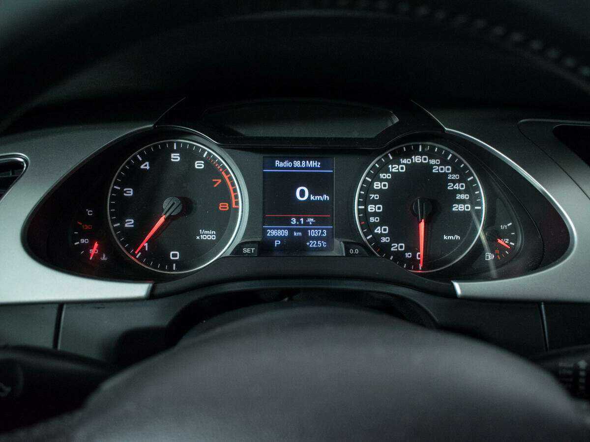 Audi A4 с пробегом — 2008 год. Фото: #10