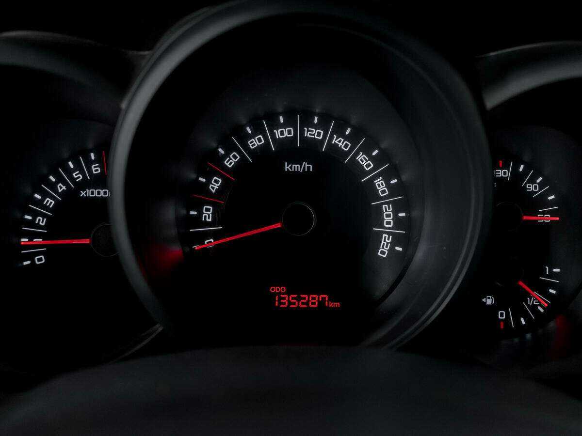 Kia Soul с пробегом — 2010 год. Фото: #10