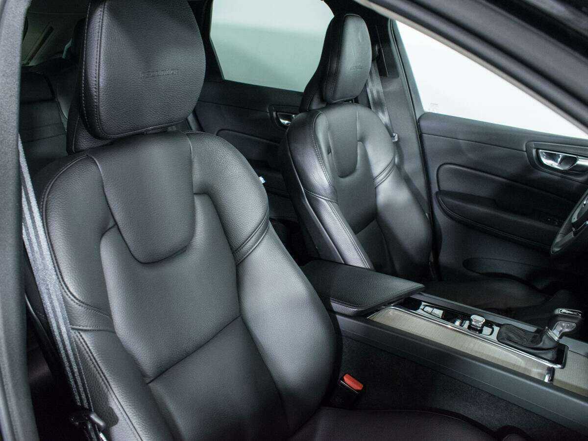 Volvo XC60 с пробегом — 2019 год. Фото: #12