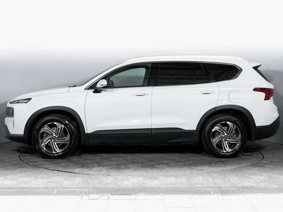 Hyundai Santa Fe с пробегом — 2023 год. Фото: #7