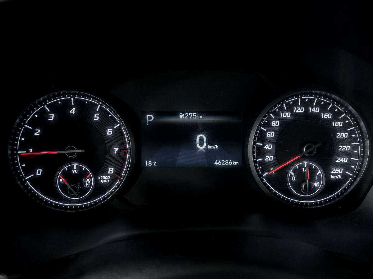 Hyundai Santa Fe с пробегом — 2023 год. Фото: #10