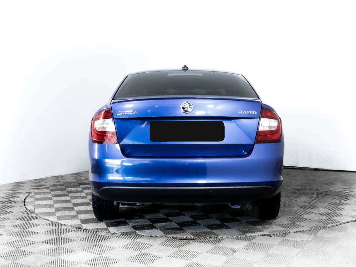Skoda Rapid с пробегом — 2018 год. Фото: #4