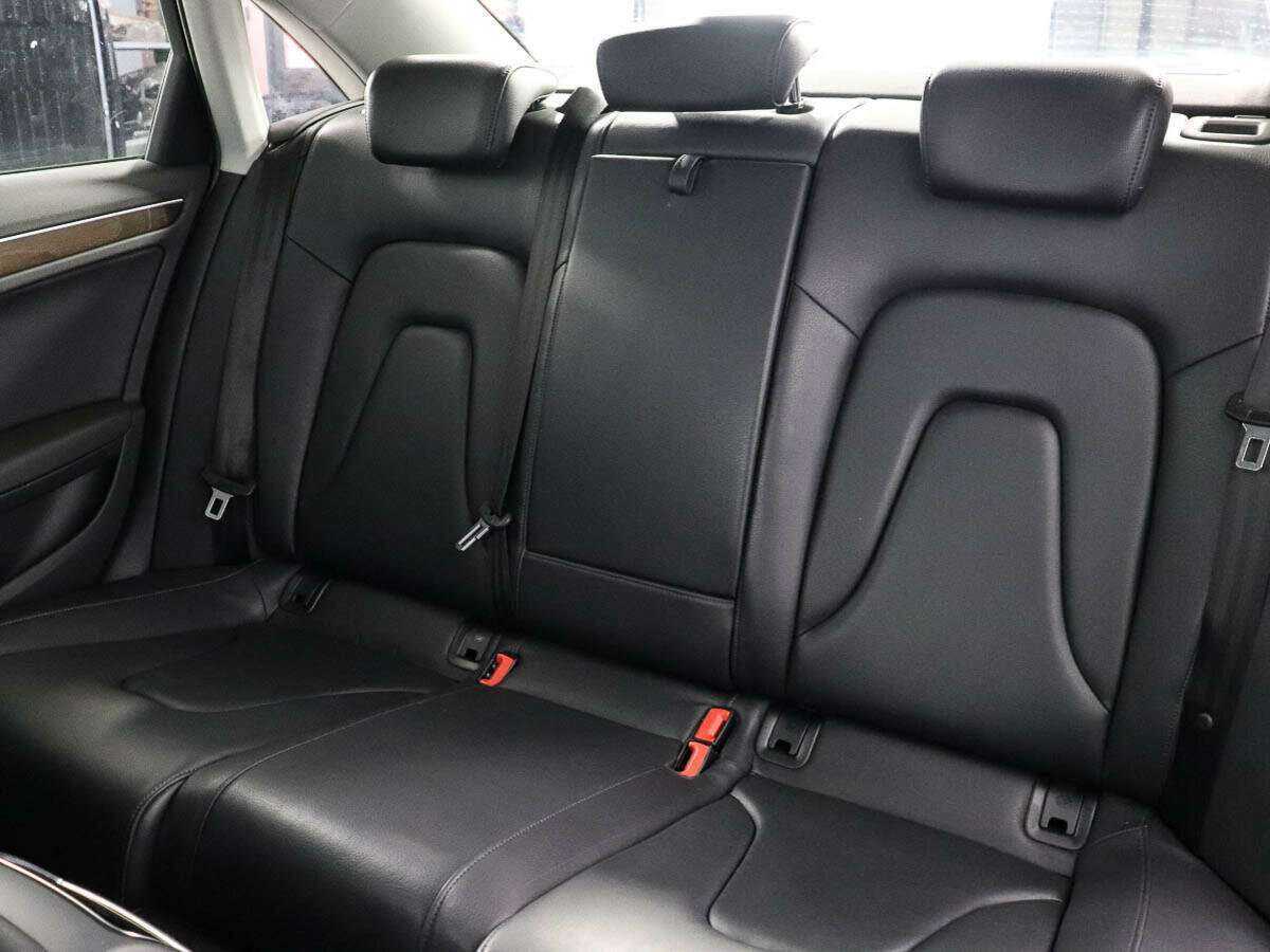 Audi A4 с пробегом — 2015 год. Фото: #10