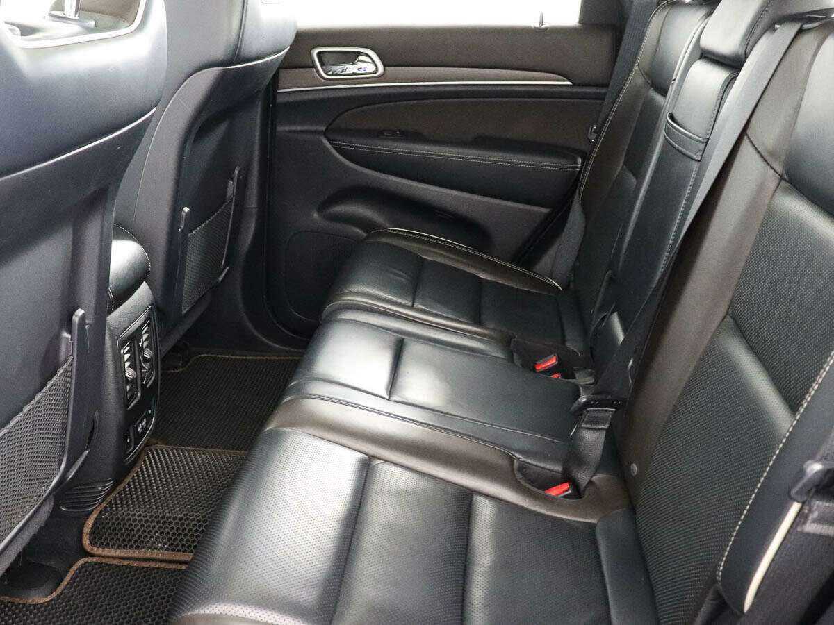 Jeep Grand Cherokee с пробегом — 2013 год. Фото: #9