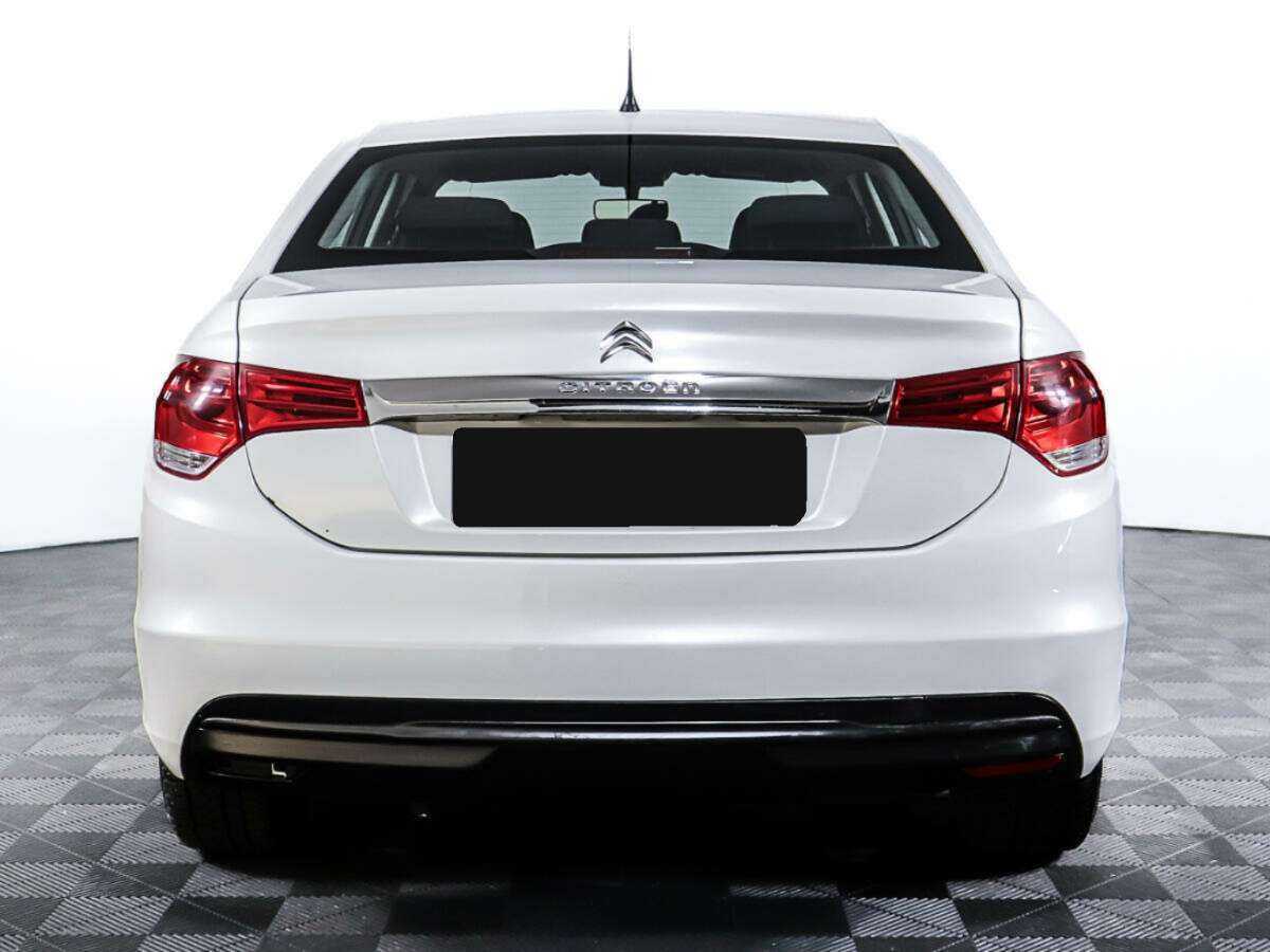 Citroen C4 с пробегом — 2015 год. Фото: #5