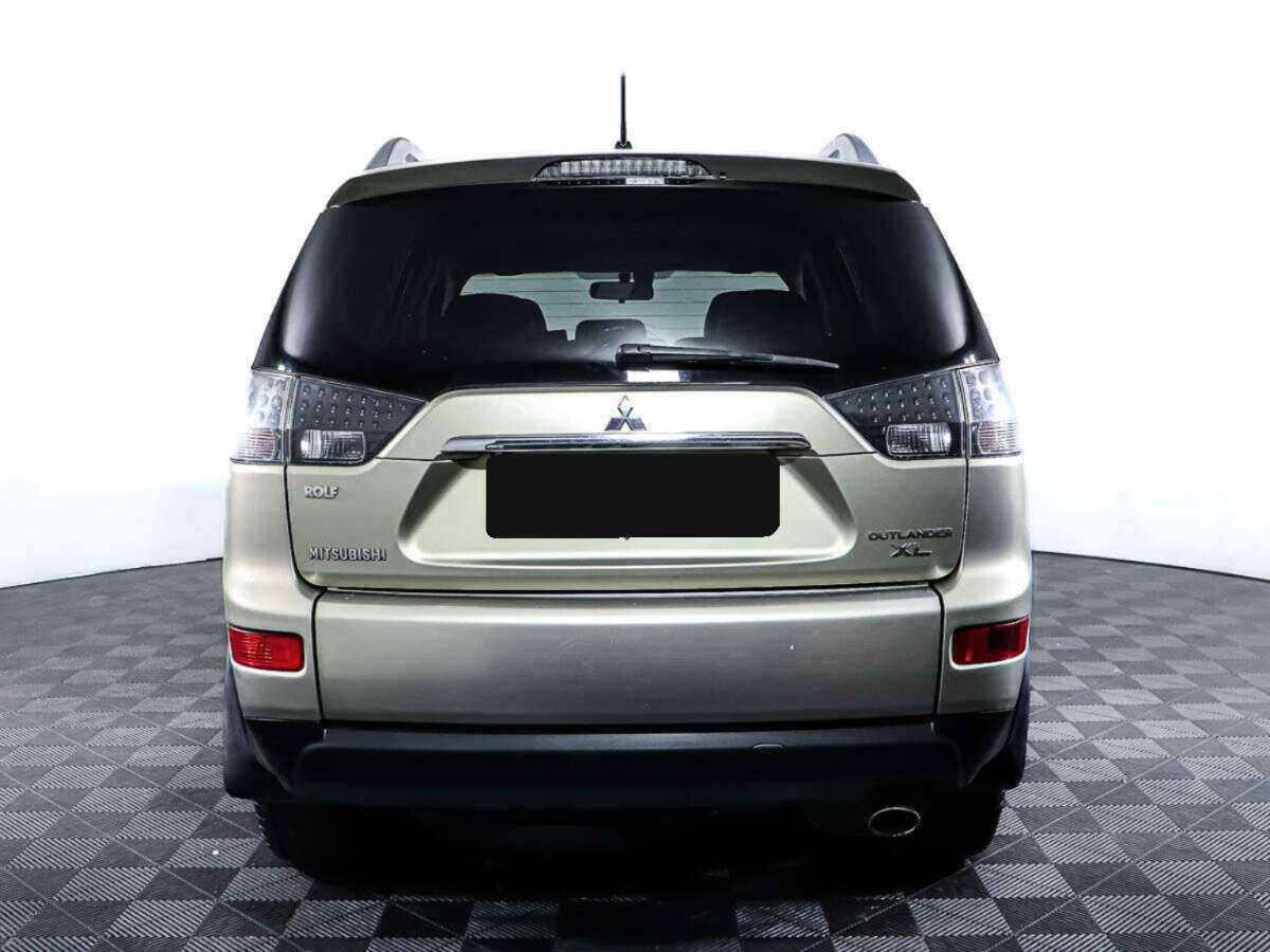 Mitsubishi Outlander с пробегом — 2008 год. Фото: #5