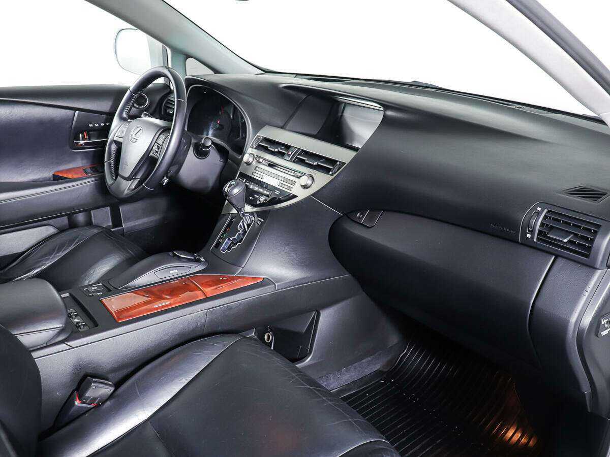 Lexus RX с пробегом — 2011 год. Фото: #8