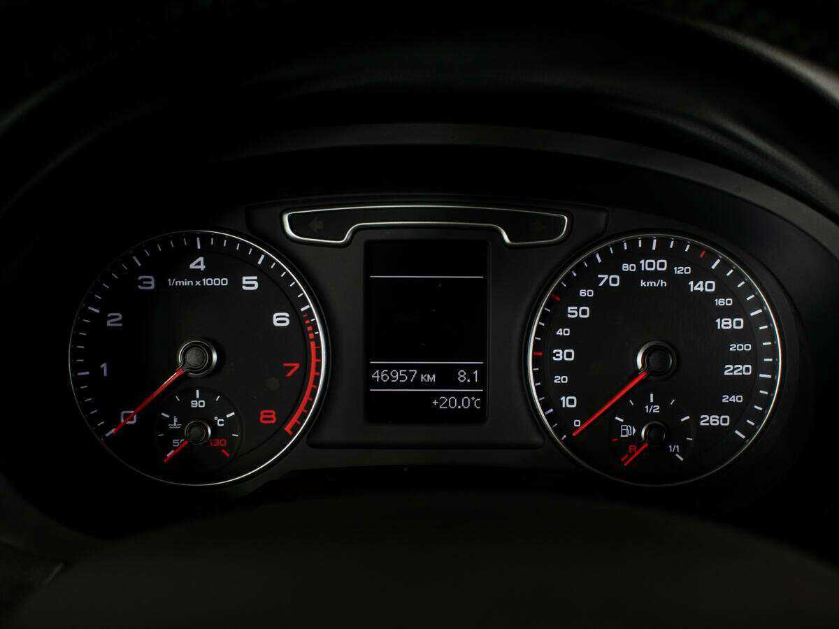 Audi Q3 с пробегом — 2011 год. Фото: #9