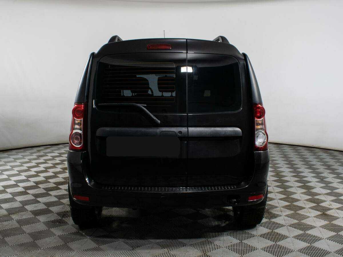 Lada (ВАЗ) Largus с пробегом — 2018 год. Фото: #4