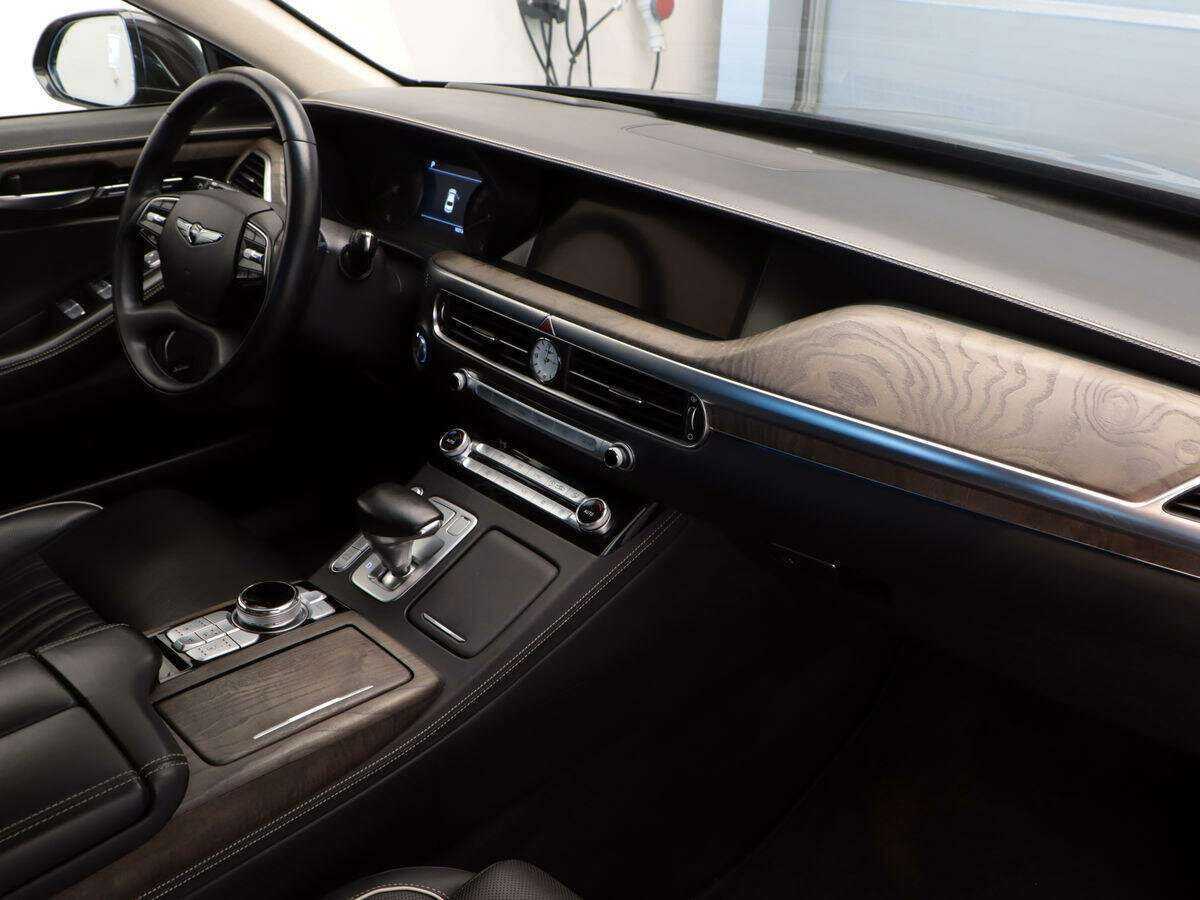 Genesis G90 с пробегом — 2019 год. Фото: #6