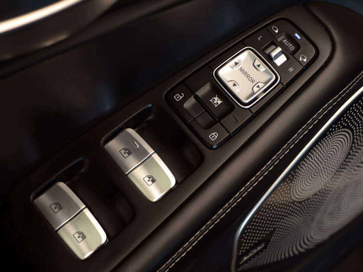 Genesis G90 с пробегом — 2019 год. Фото: #15