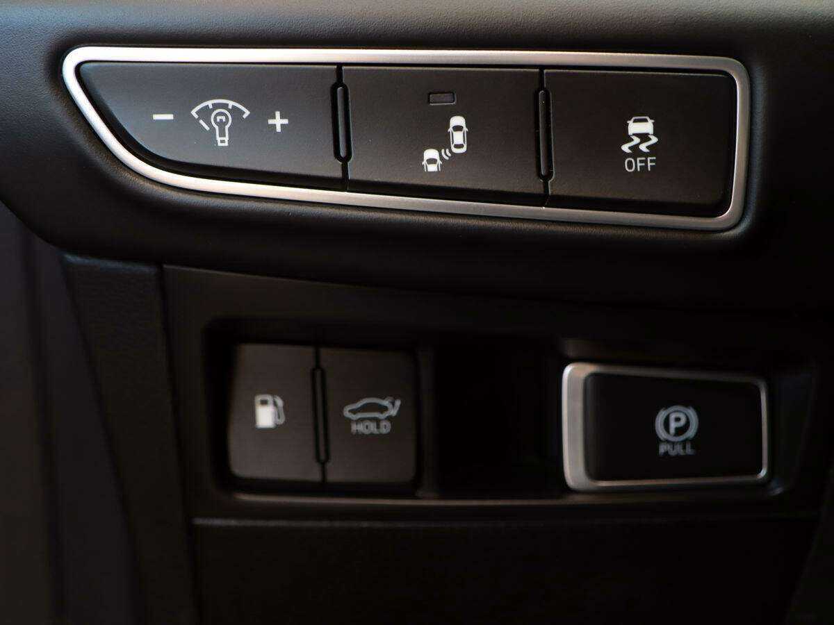 Genesis G90 с пробегом — 2019 год. Фото: #16