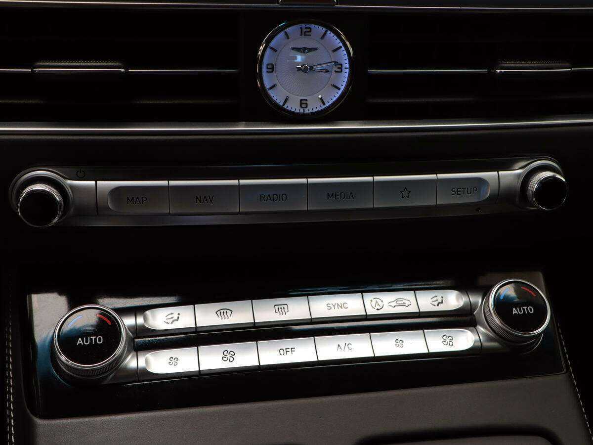 Genesis G90 с пробегом — 2019 год. Фото: #20