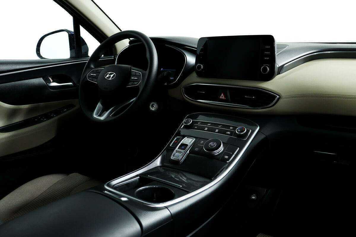 Hyundai Santa Fe с пробегом — 2021 год. Фото: #8