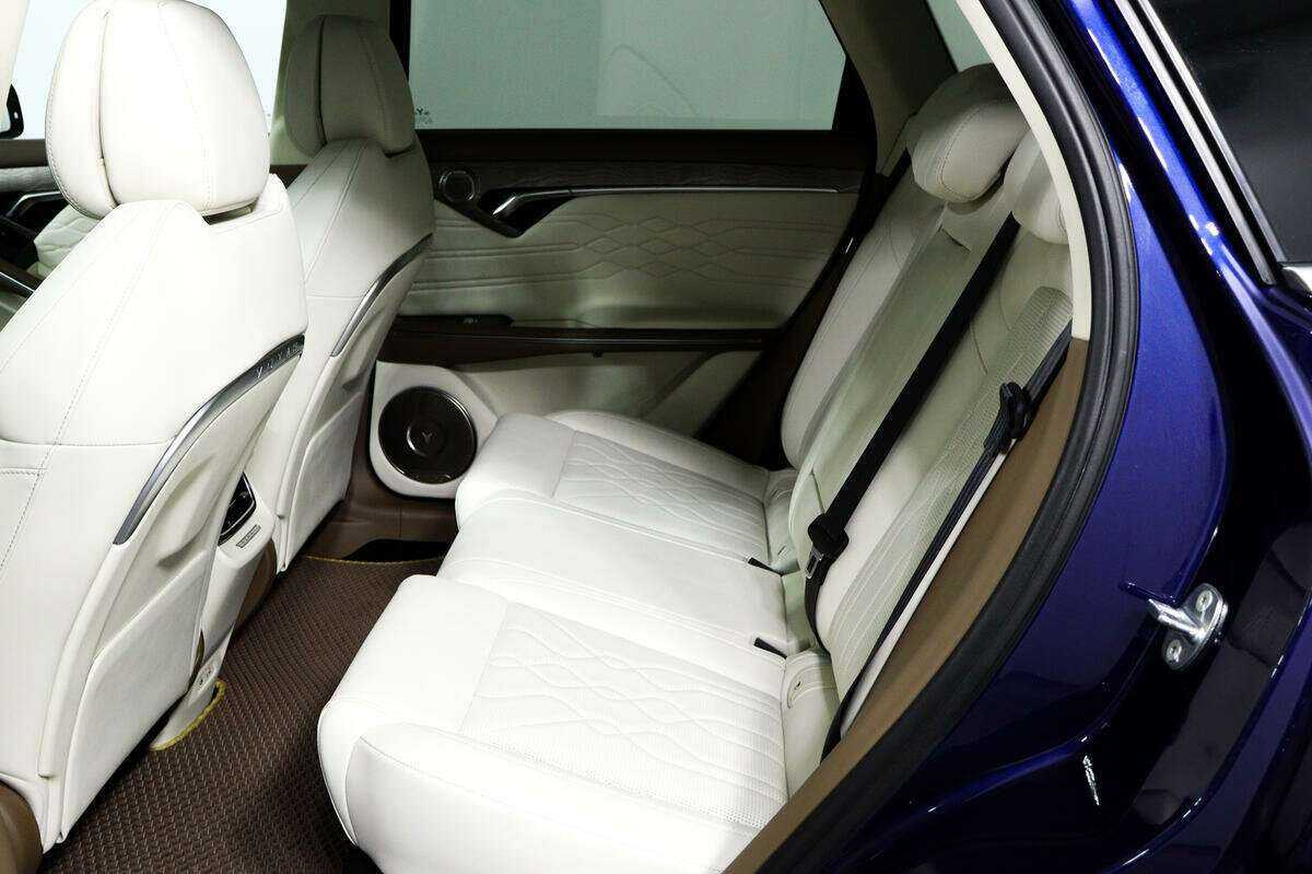 Voyah Free с пробегом — 2022 год. Фото: #11