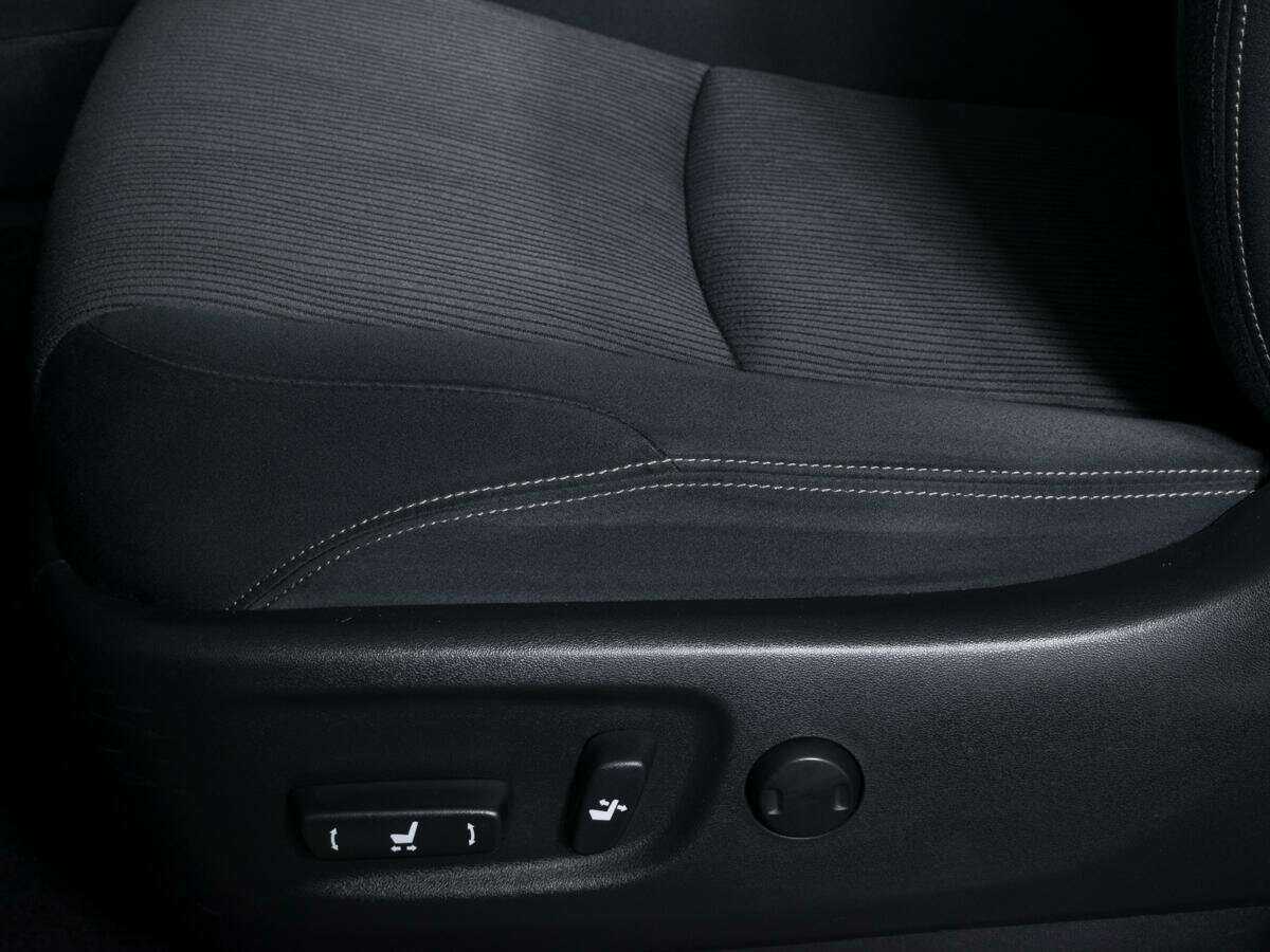 Toyota Land Cruiser Prado с пробегом — 2018 год. Фото: #16