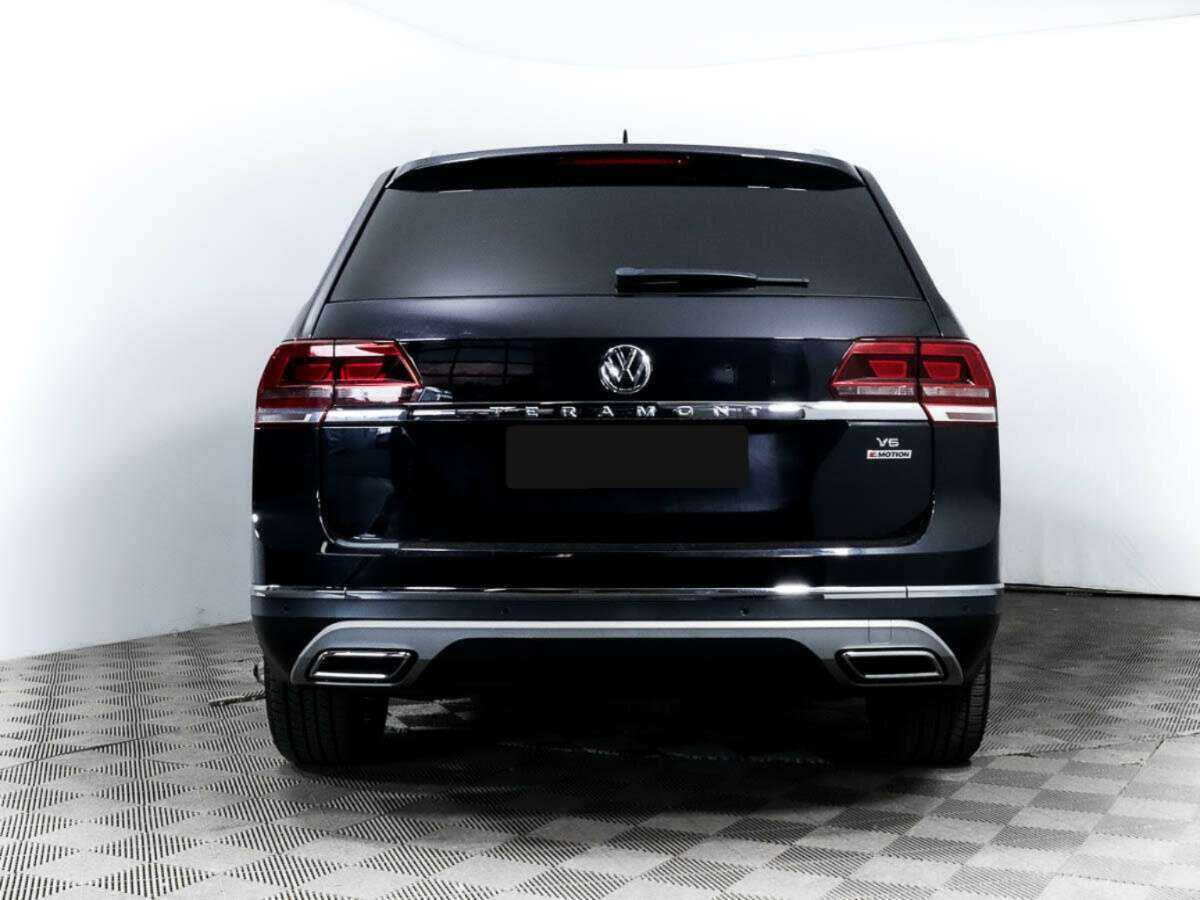 Volkswagen Teramont с пробегом — 2018 год. Фото: #3