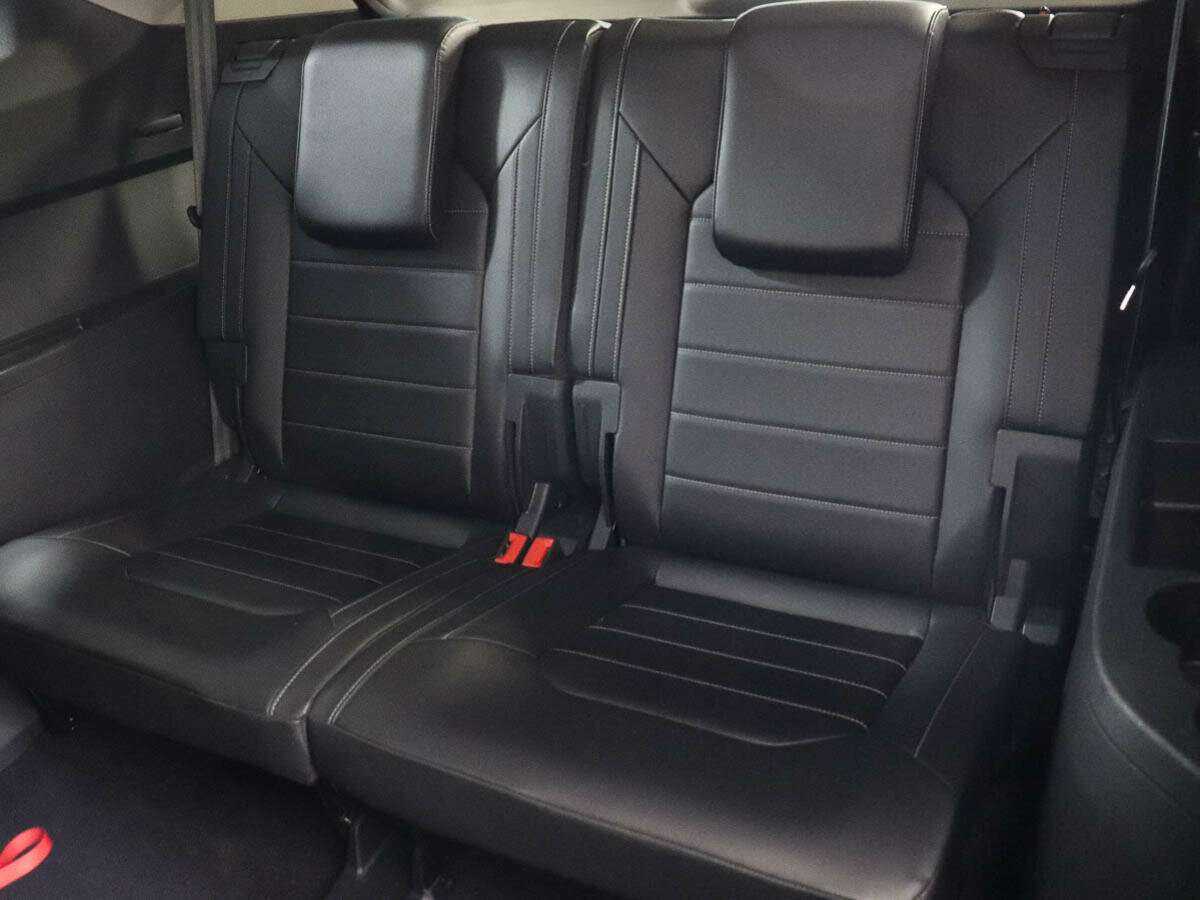 Volkswagen Teramont с пробегом — 2018 год. Фото: #8