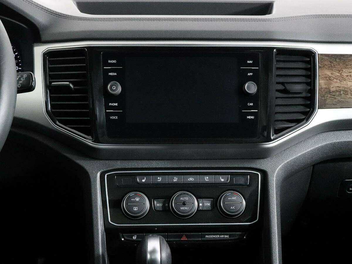 Volkswagen Teramont с пробегом — 2018 год. Фото: #11