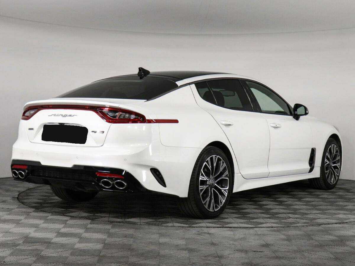 Kia Stinger с пробегом — 2018 год. Фото: #4