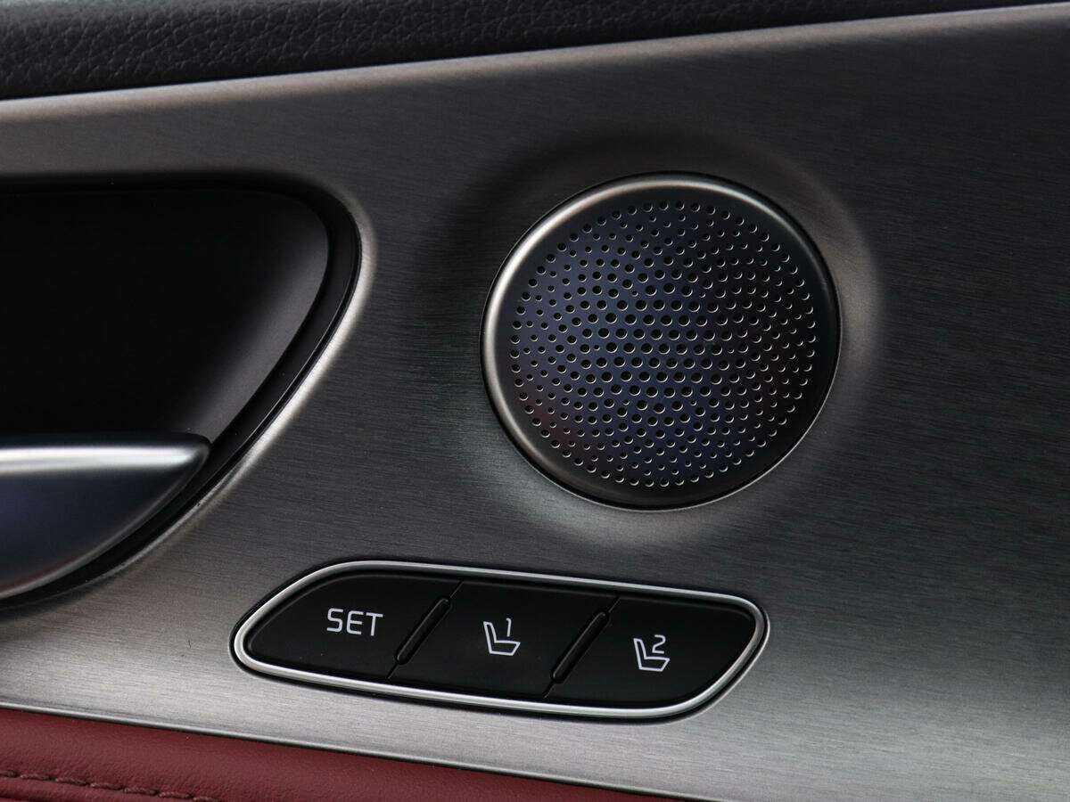 Kia Stinger с пробегом — 2018 год. Фото: #18