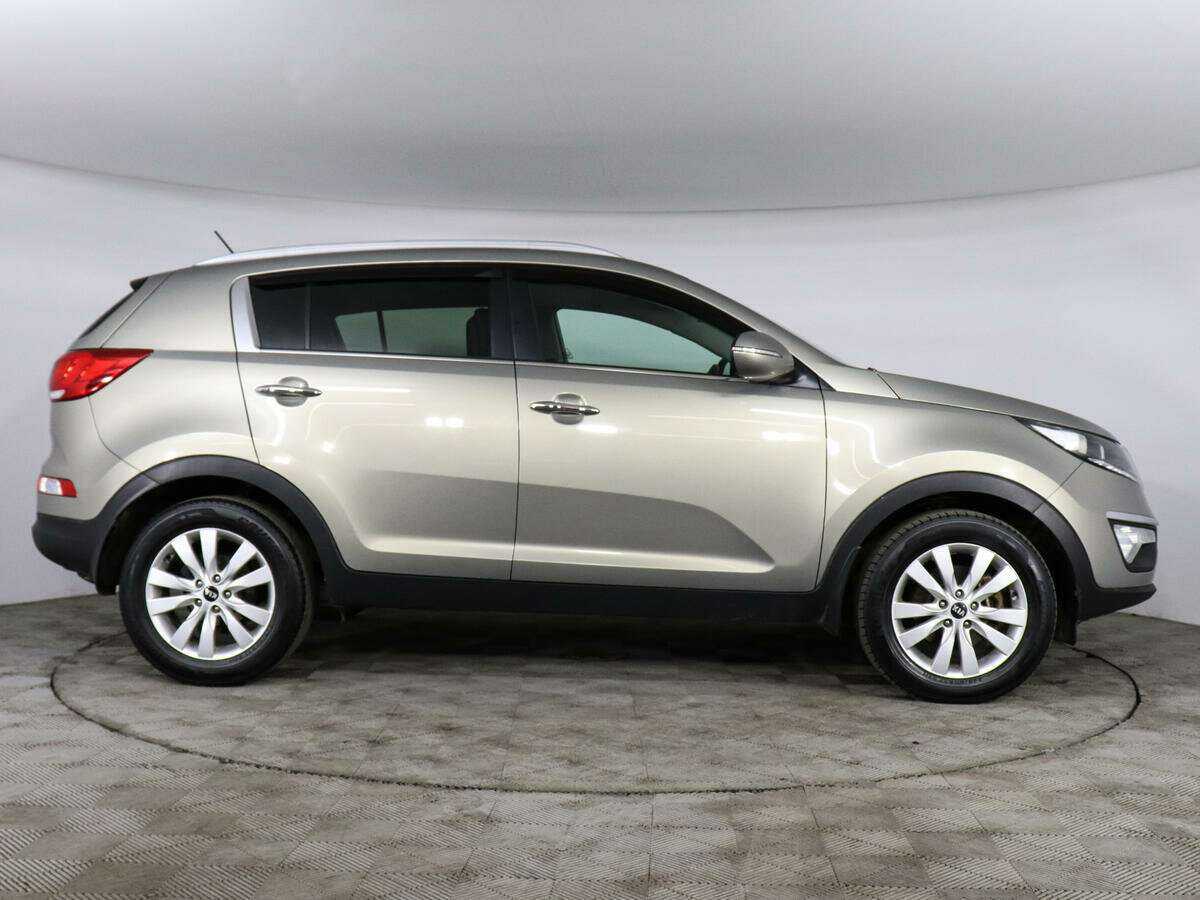 Kia Sportage с пробегом — 2014 год. Фото: #3