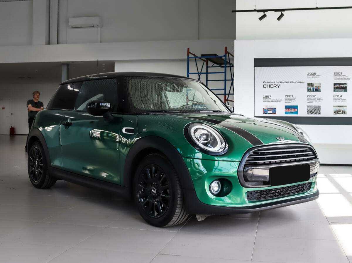 Mini Hatch с пробегом — 2020 год. Фото: #2