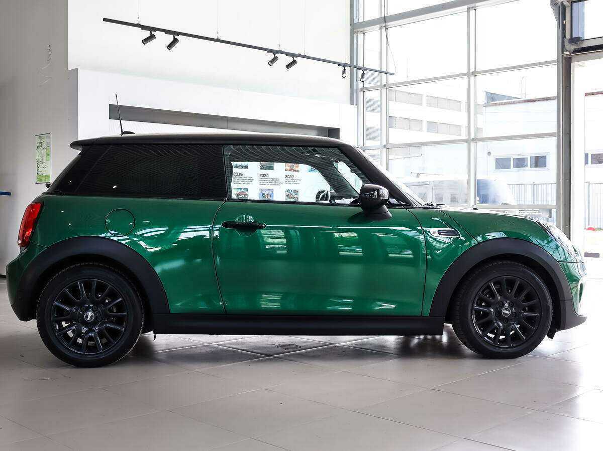 Mini Hatch с пробегом — 2020 год. Фото: #3