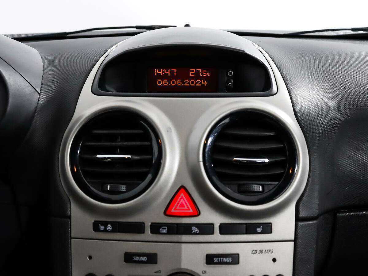 Opel Corsa с пробегом — 2008 год. Фото: #12