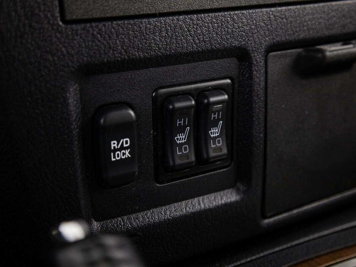 Mitsubishi Pajero с пробегом — 2008 год. Фото: #15