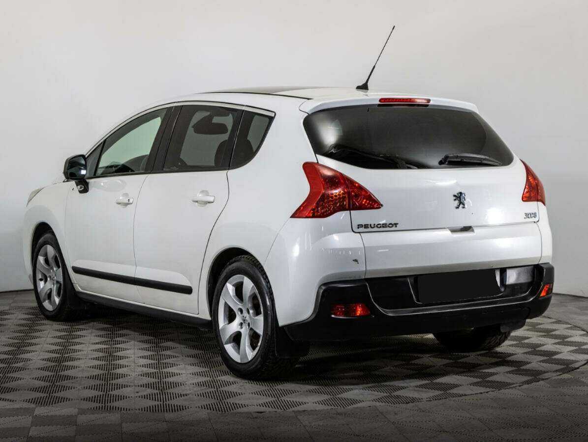 Peugeot 3008 с пробегом — 2012 год. Фото: #6